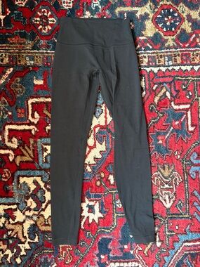 • Lululemon Align Leggings •